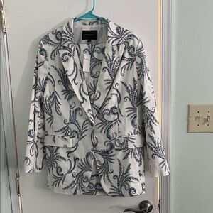 Banana Republic White and Navy Patterned Suit (free cami included) NWT